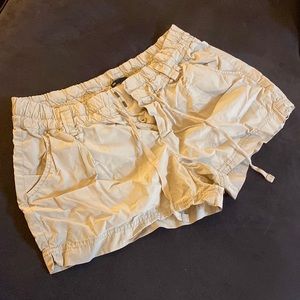 Gap Parachute shorts